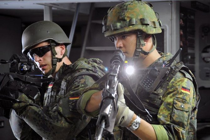 Machine Gun Experience in Las Vegas - Arriving at Battlefield Vegas on Sammy Davis Jr. Drive