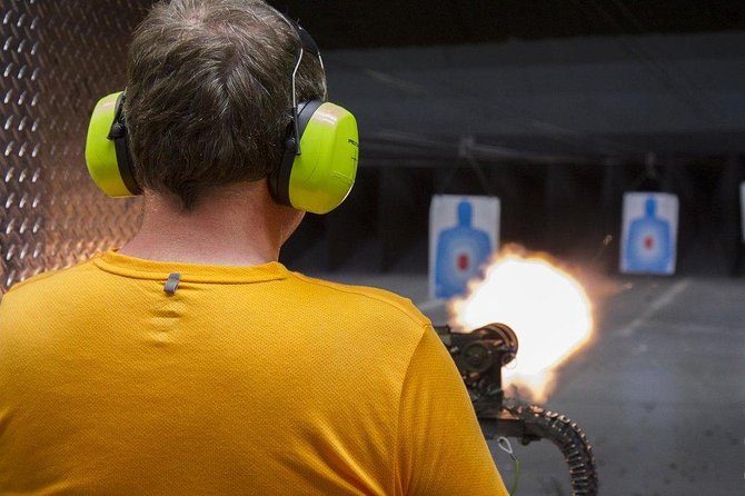 Machine Gun Experience in Las Vegas - Safety comes first inside the range