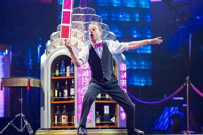 Mad Apple by Cirque du Soleil at New York New York Hotel and Casino - Why arriving early matters