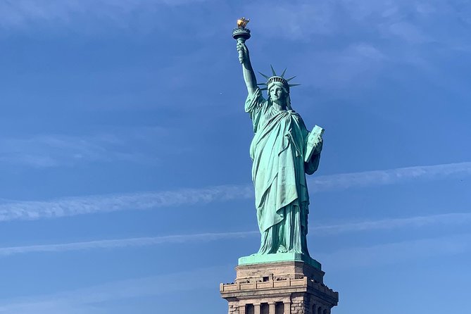 Manhattan Adventure Sightseeing Boat Tour - from Chelsea Piers - The Statue of Liberty, Ellis Island, and the Upper Bay