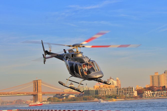Manhattan Sky Tour: New York Helicopter Flight - Statue of Liberty and New York Harbor
