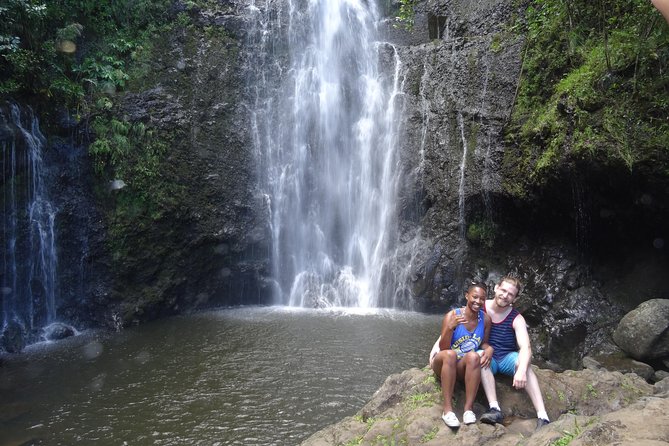 Maui: Famous Road to Hana Waterfalls and Lunch by Mercedes Van - Keʻanae Point, taro fields, and warm banana bread