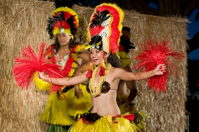 Maui Nui Luau at the Sheraton Maui Resort & Spa - From Hawaii to Tahiti, the show covers the Pacific