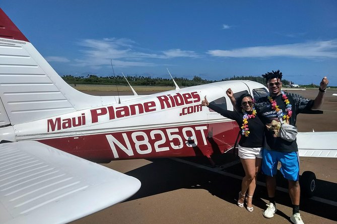 Maui -PRIVATE- Air Tour: 5 Islands: (2-5 people): SEE Even MORE! - What the private cabin is really like