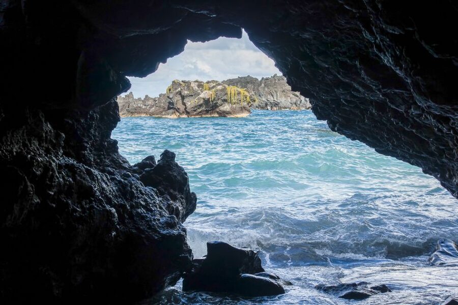 Maui: Small-Group Road to Hāna Sightseeing Tour - Early pickup, fruit, and a long day ahead