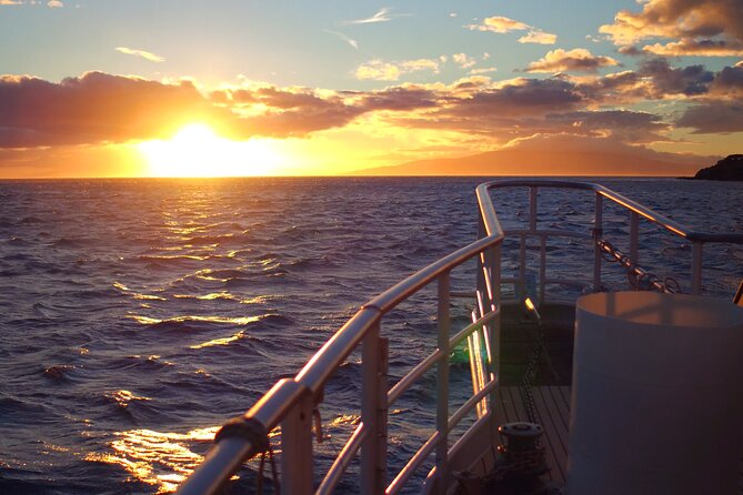Maui Sunset Dinner Cruise - A Hawaiian Hula Experience - The boat works best when the weather cooperates