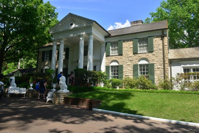 Memphis City Tour with Optional Riverboat Cruise & Sun Studio Add-On Options - The Lorraine Motel and Memphis civil rights history