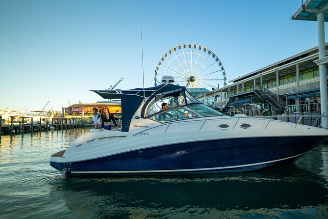 Miami: 2 Hour Private Yacht Cruise - Sunset and evening departures