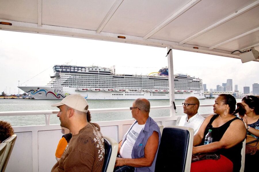 Miami: Duck Tour of Miami and South Beach - Who should book this experience?