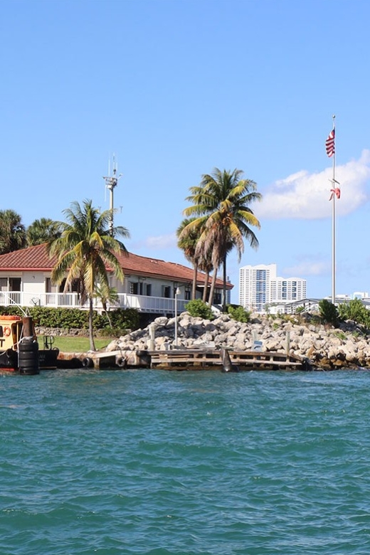 Miami Skyline Cruise of Millionaire Homes - Key points to know before you board