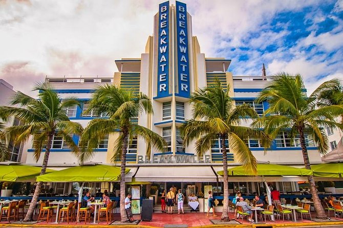 Miami South Beach Art Deco Walking Tour - Washington Avenue and the local Art Deco style