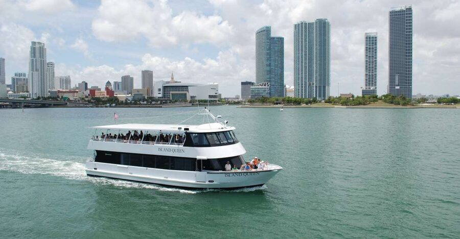 Miami: The Original Millionaire’s Row Cruise - What the boats are like