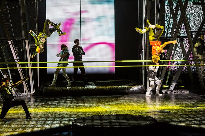 Michael Jackson ONE by Cirque du Soleil® at Mandalay Bay Resort and Casino - The audience interaction before and during the show