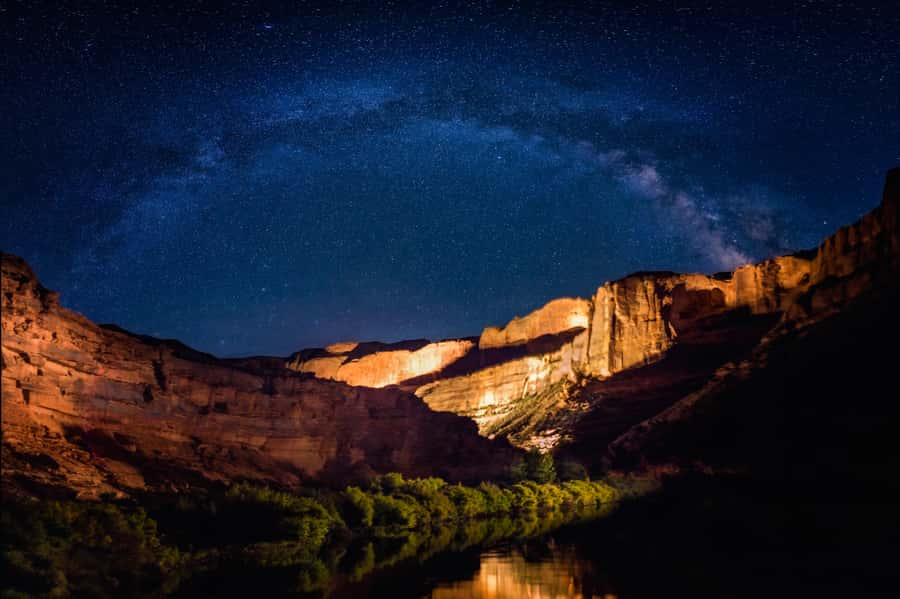 Moab: Colorado River Dinner Cruise with Music and Light Show - Practical ways to enjoy it more