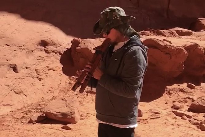 Monument Valley Backcountry Tour - Stop 7: North Window or Artist’s Point