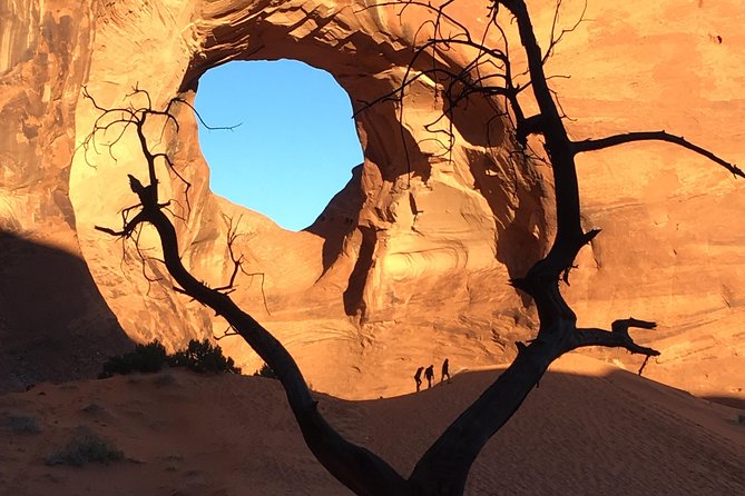 Monument Valley Extended Backcountry Tour - The Mitten Buttes and Elephant Butte