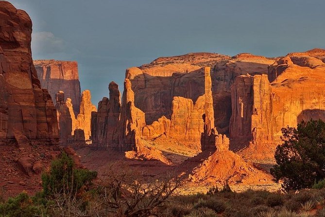 Monument Valley Group Tour - 3 Hours - Navajo Spirit Tours - Vehicle Comfort, Weather, and What to Bring