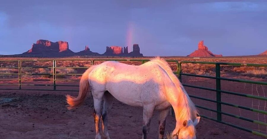 Monument Valley: Horseback Adventure Tour - Riding toward Eagle Mesa and the Two Mittens