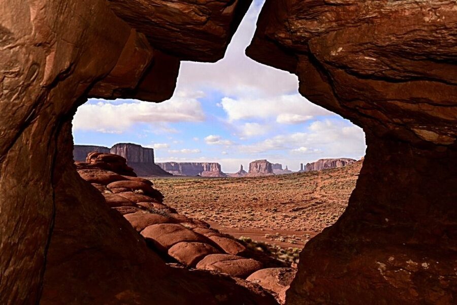 Monument Valley: Scenic 2.5-Hour Guided Tour - Key points to know before you book