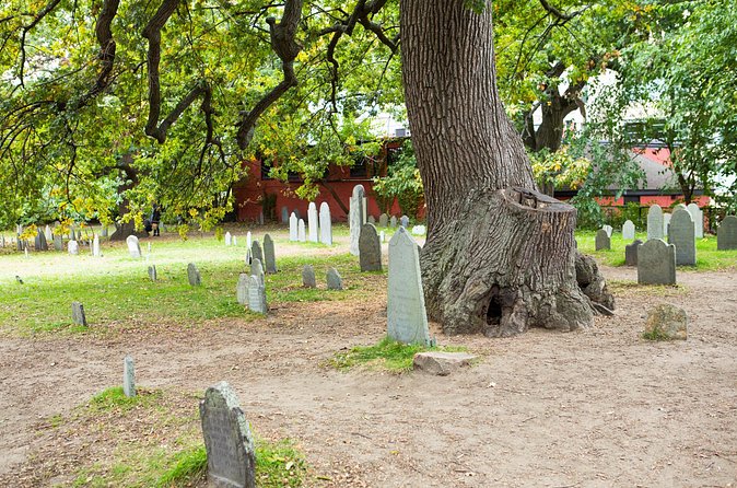 Mysteries and Murders of Salem Guided Night-Time Walking Tour - The Gardner Pingree House and haunted-home tales