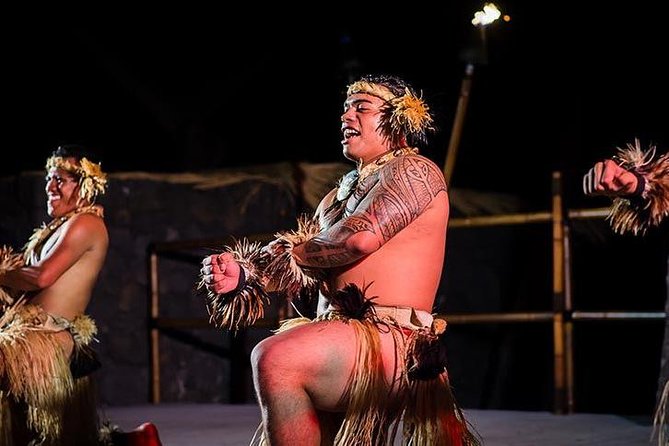 Myths of Maui Luau Dinner and Show - Shell leis, drinks, and the first hour