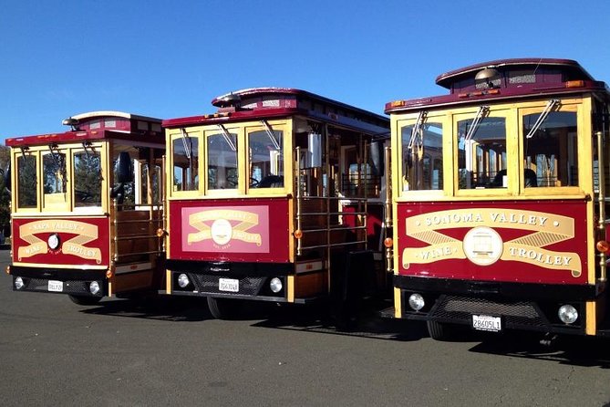 Napa Valley Wine Trolley Classic Tour - Weather, comfort, and the backup minibus