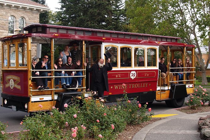 Napa Valley Wine Trolley Classic Tour - The ride through Napa Valley