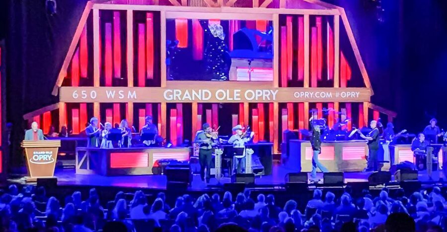 Nashville: Grand Ole Opry Show Ticket - Why the Grand Ole Opry feels different from a normal concert