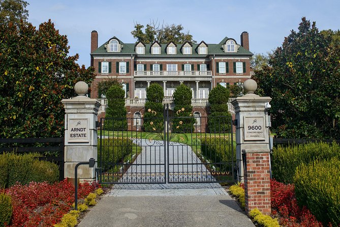 Nashville "Homes Of The Stars" Narrated Bus Tour with 30+ Celebrity Homes - Planning the rest of your Nashville day