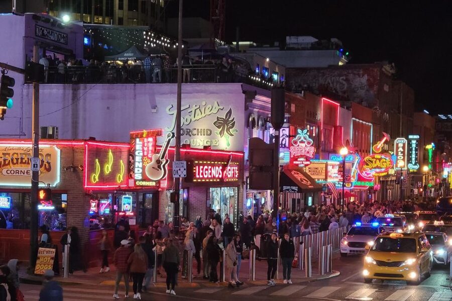 Nashville: Music City Nighttime Trolley Tour - Key points to know before you book