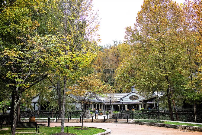 Nashville to Jack Daniel's Distillery Bus Tour + Whiskey Tastings - Whiskey tasting in the George Green Barrel House