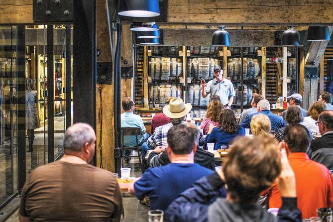 Nashville to Jack Daniel's Distillery Bus Tour + Whiskey Tastings - The return to Nashville