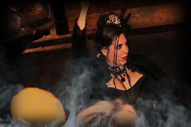 New Orleans Adults-Only Ghost, Voodoo and Vampire Tour - Jackson Square and the ghosts of the Quarter