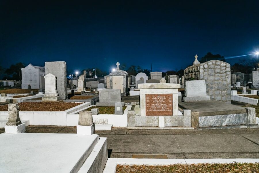 New Orleans: Cemetery Bus Tour At Dark with Exclusive Access - Remembering Katrina at the Hurricane Katrina Memorial
