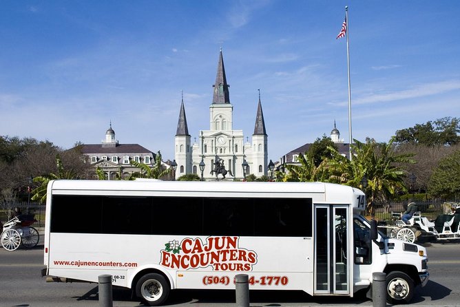 New Orleans City and Cemetery Sightseeing Tour - The guides make the difference
