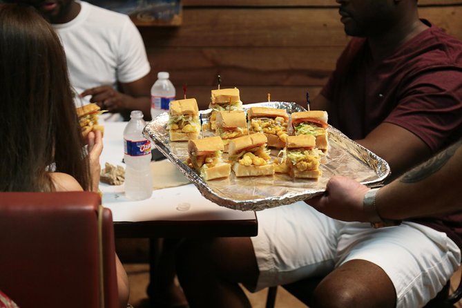 New Orleans Food and History Walking Tour - Pace, group size, and practical comfort