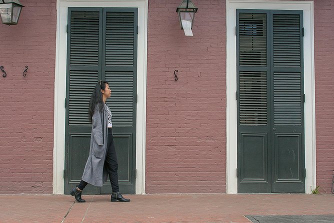 New Orleans French Quarter Photo Shoot - Café du Monde Riverwalk and open city views
