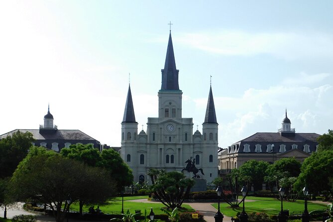 New Orleans French Quarter, Voodoo and Culture Walking Tour - Jackson Square and the first New Orleans settlements