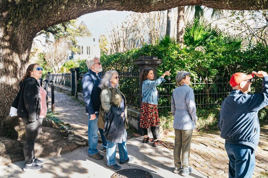 New Orleans: Garden District Guided Walking Tour - Magazine Street makes a practical finish