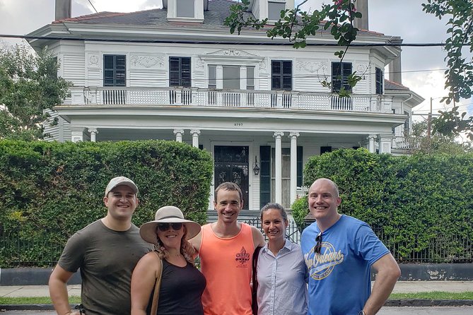 New Orleans Garden District History Walking Tour - Why the Garden District works so well on foot