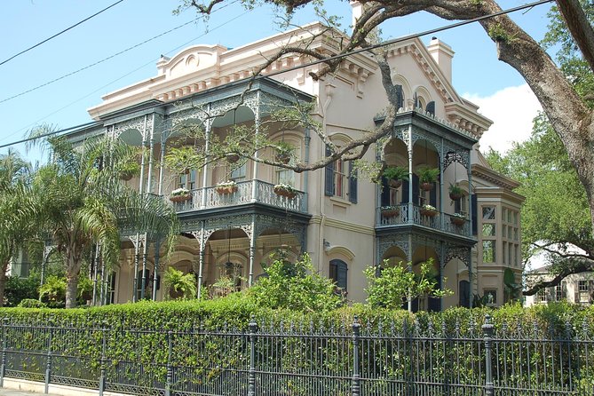 New Orleans: Garden District Tour - What the guides do best