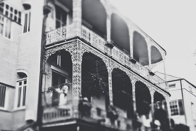 New Orleans Ghost Tour: Go Inside a Haunted Location - Lafitte’s Blacksmith Shop Bar adds a practical New Orleans pause