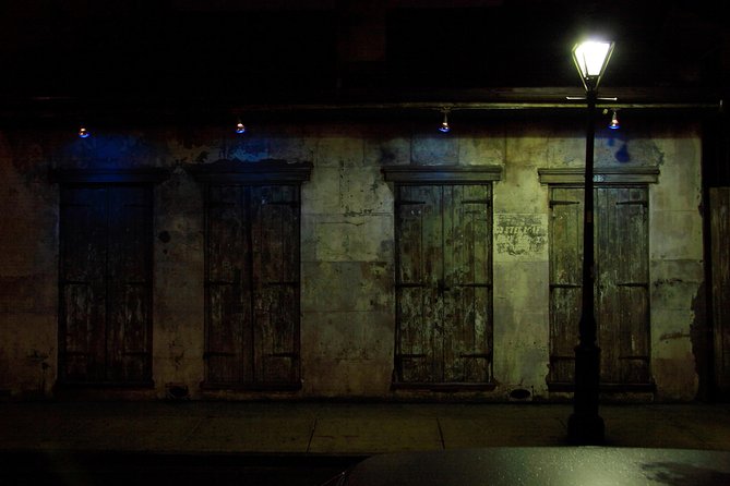 New Orleans Ghost Tour: Go Inside a Haunted Location - Ghost stories or history tour?