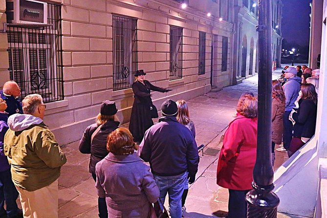 New Orleans Ghost, Vampire, Witch, Voodoo, and Mystery Tour - The guides shape the experience