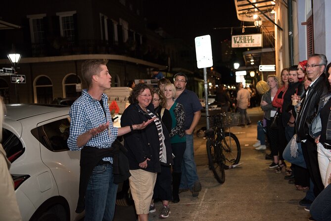 New Orleans Killers and Thrillers Tour - Voodoo, haunted bars, and changing stops