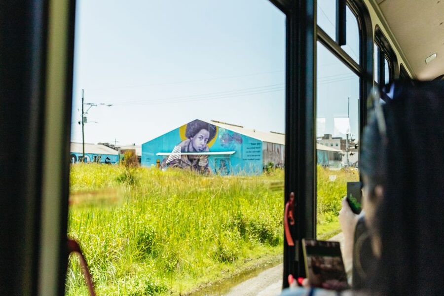 New Orleans: Sightseeing Bus Tour - Starting near Jackson Square and crossing the French Quarter
