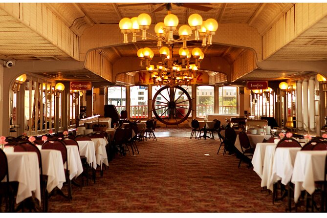 New Orleans Steamboat Natchez Jazz Cruise - The first part of the cruise: getting underway