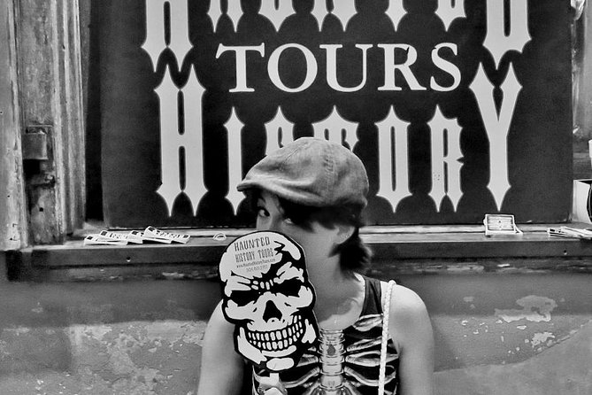 New Orleans Vampire Walking Tour - The Vampire Tavern and the Film Connection
