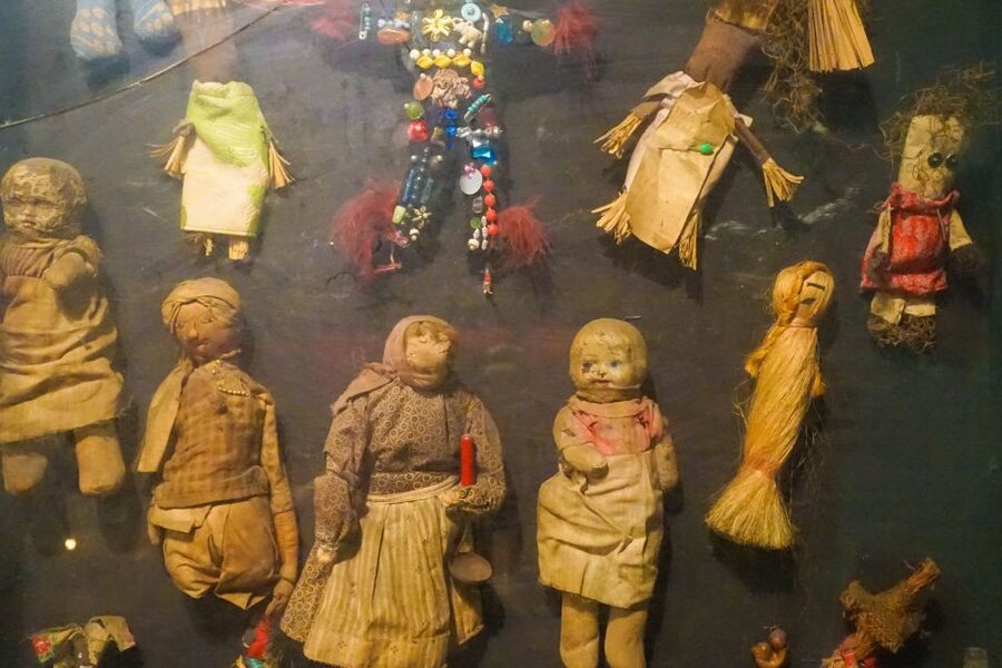 New Orleans: Voodoo Queen Tour of French Quarter - What you can expect at the voodoo store and temple