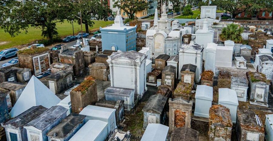 New Orleans: Walking Tour Inside St. Louis Cemetery No. 1 - Why St. Louis Cemetery No. 1 is worth your time